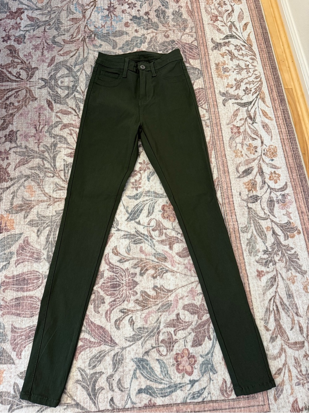 High-Waisted Olive Green Women’s Skinny Jeans
